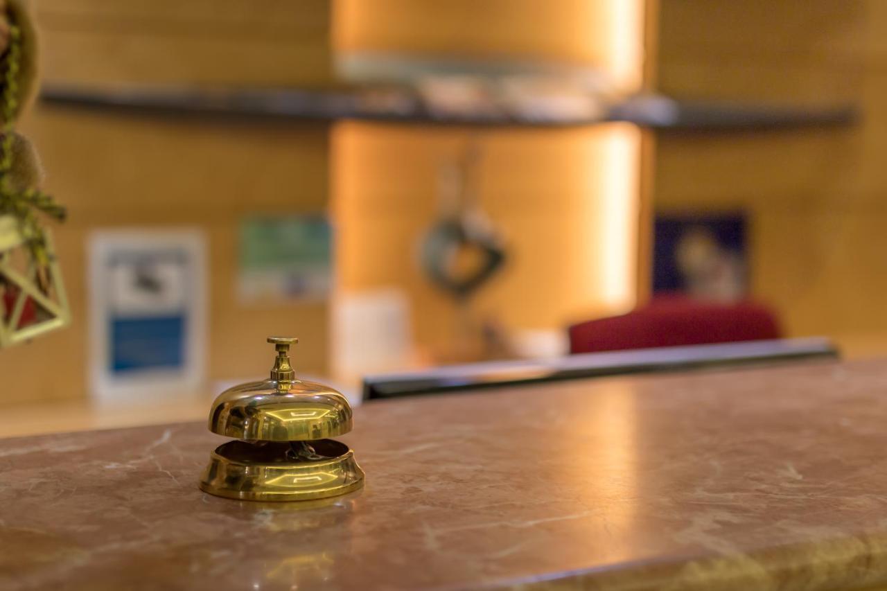 Hotel Alda El Suizo Ferrol Luaran gambar