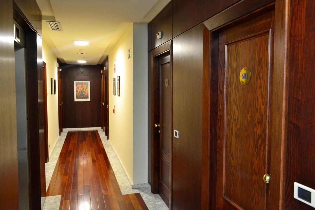 Hotel Alda El Suizo Ferrol Luaran gambar