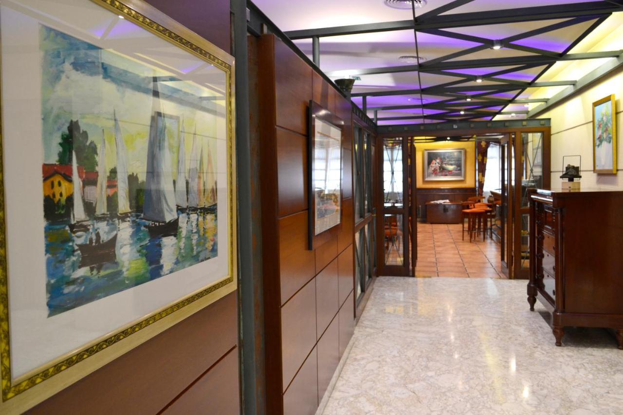 Hotel Alda El Suizo Ferrol Luaran gambar