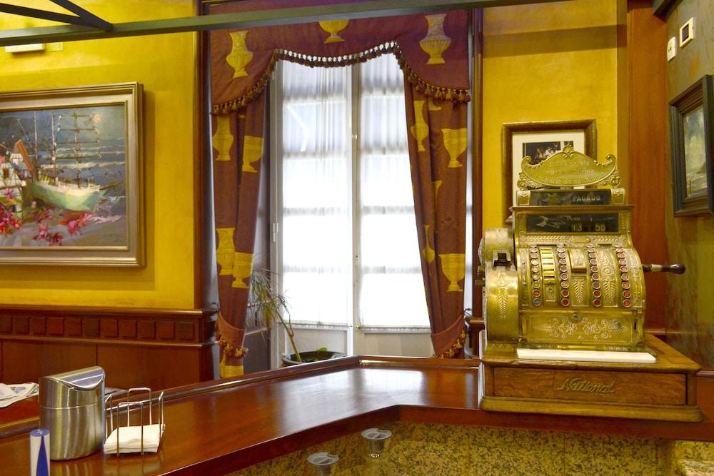 Hotel Alda El Suizo Ferrol Luaran gambar