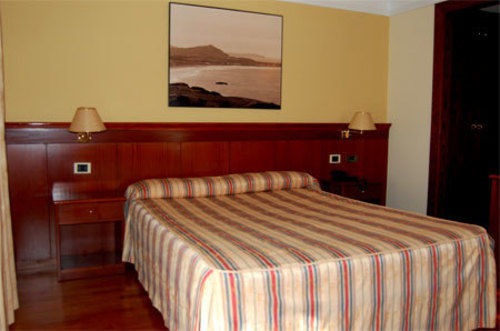 Hotel Alda El Suizo Ferrol Luaran gambar