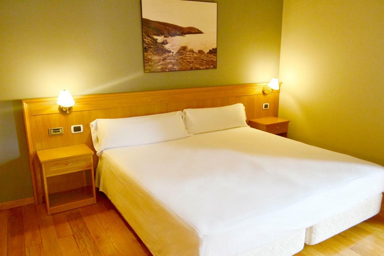 Hotel Alda El Suizo Ferrol Luaran gambar