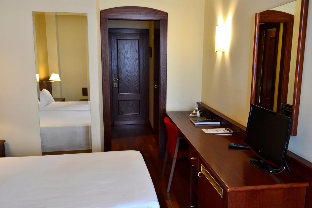 Hotel Alda El Suizo Ferrol Luaran gambar